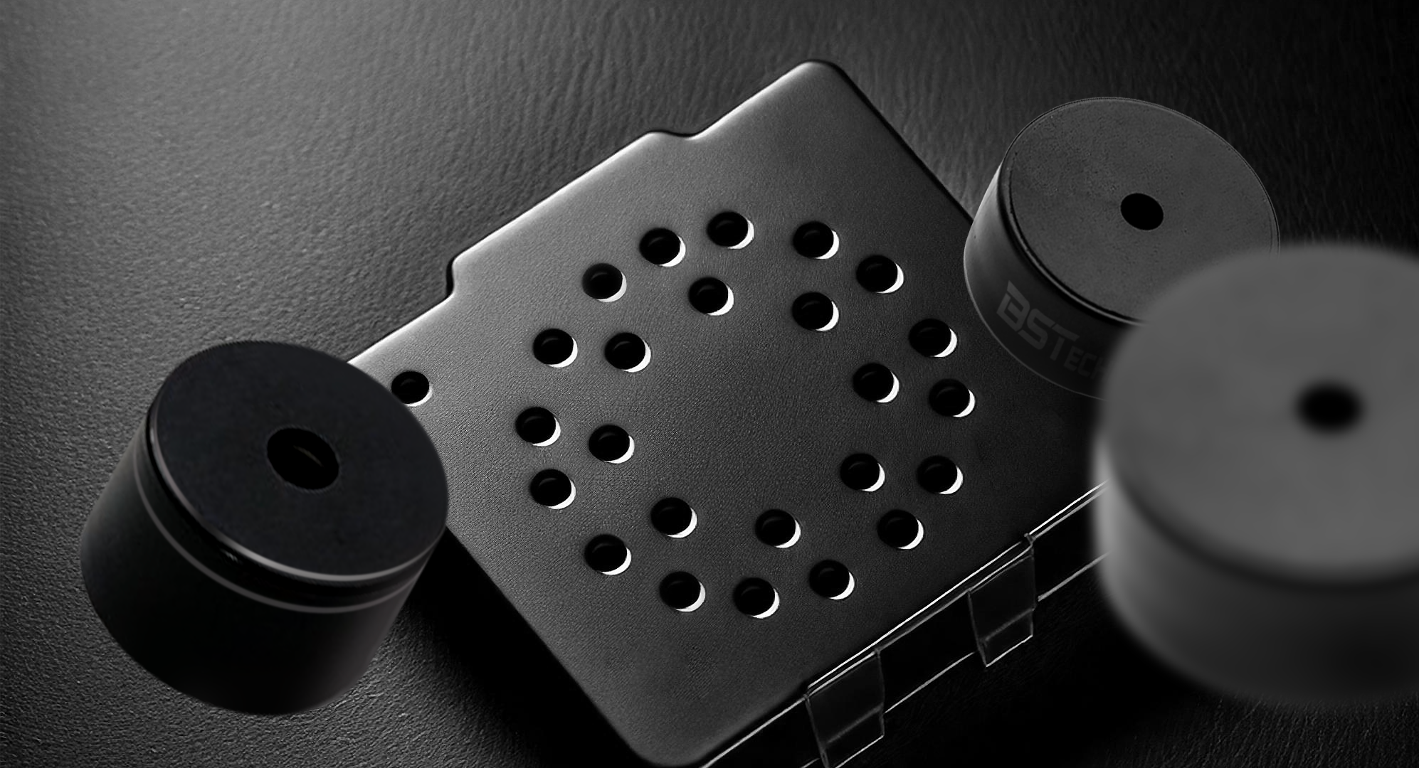 Hamilton wants harder championship fight from Leclerc and Verstappen